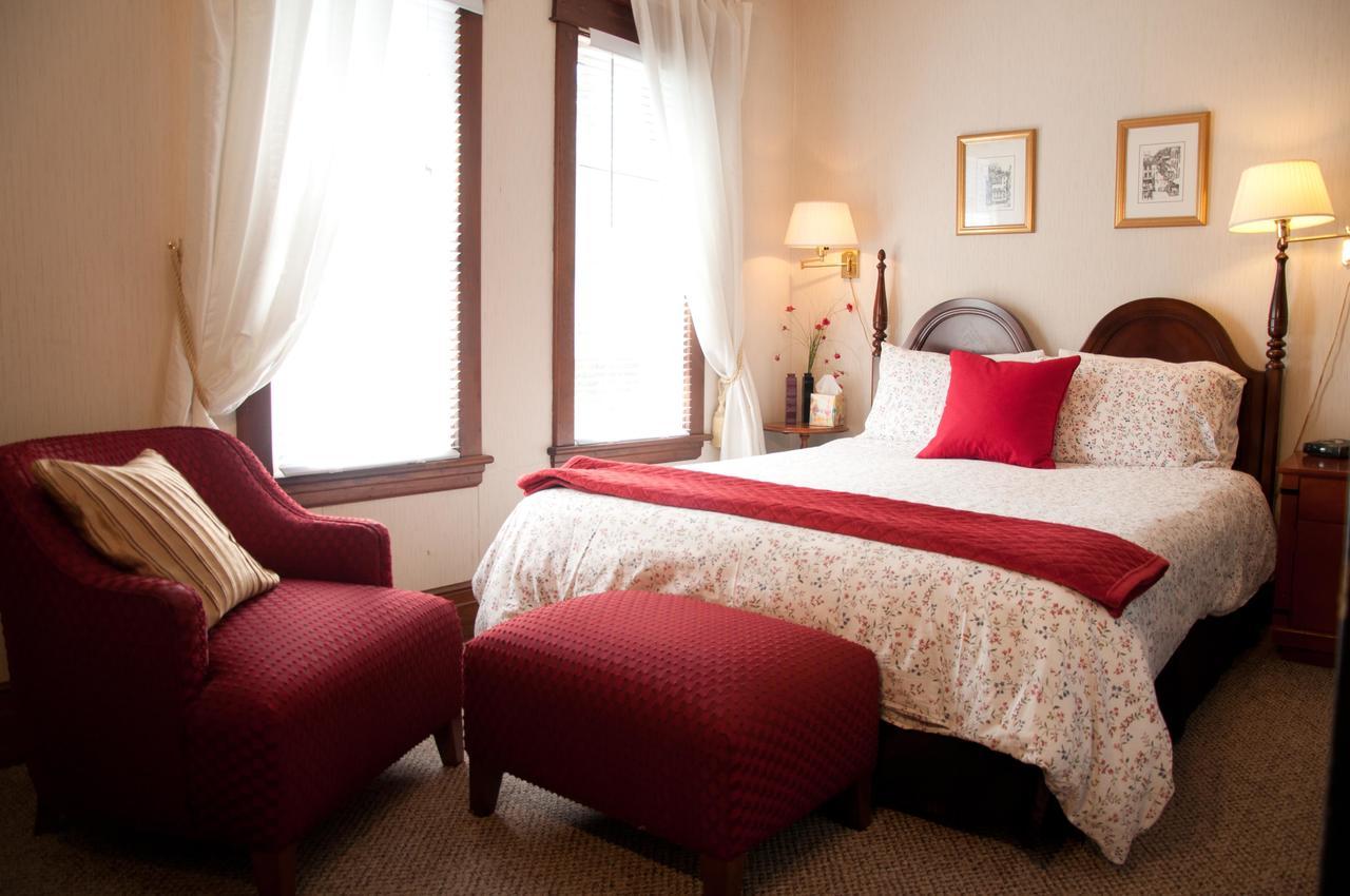 Homestead House B&B 汉密尔顿 外观 照片